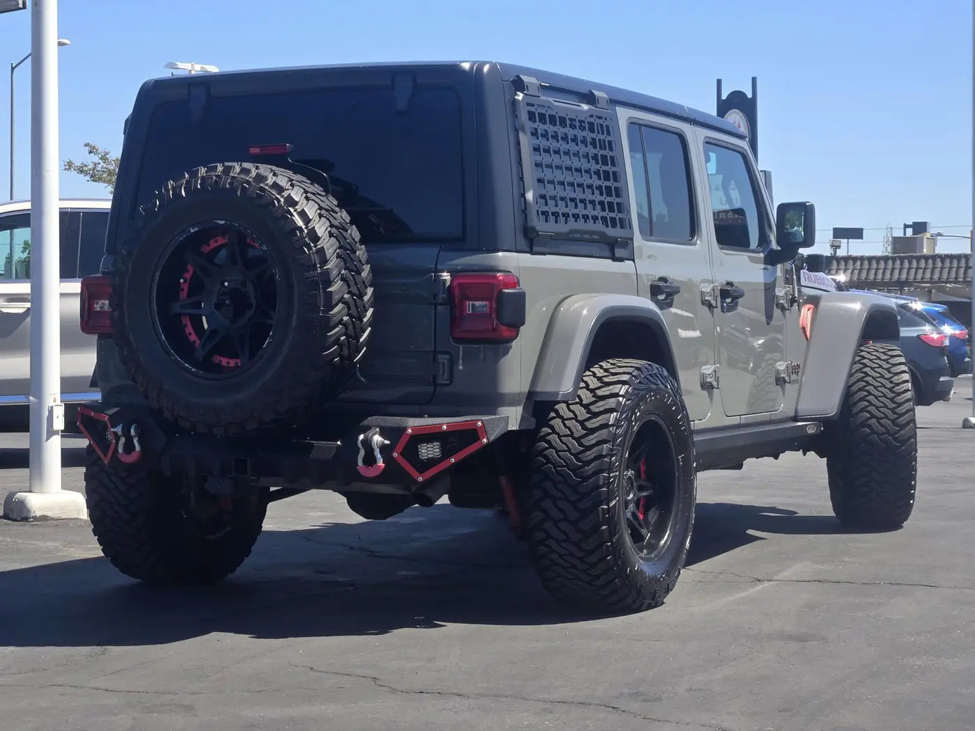 2018 Jeep Wrangler - $43,988