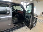 2020 Wrangler Unlimited Thumbnail 23