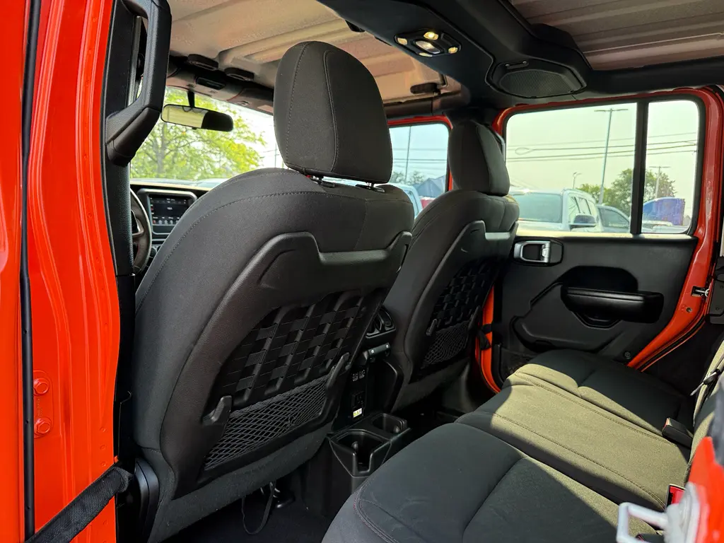 2019 Jeep Wrangler - $25,996