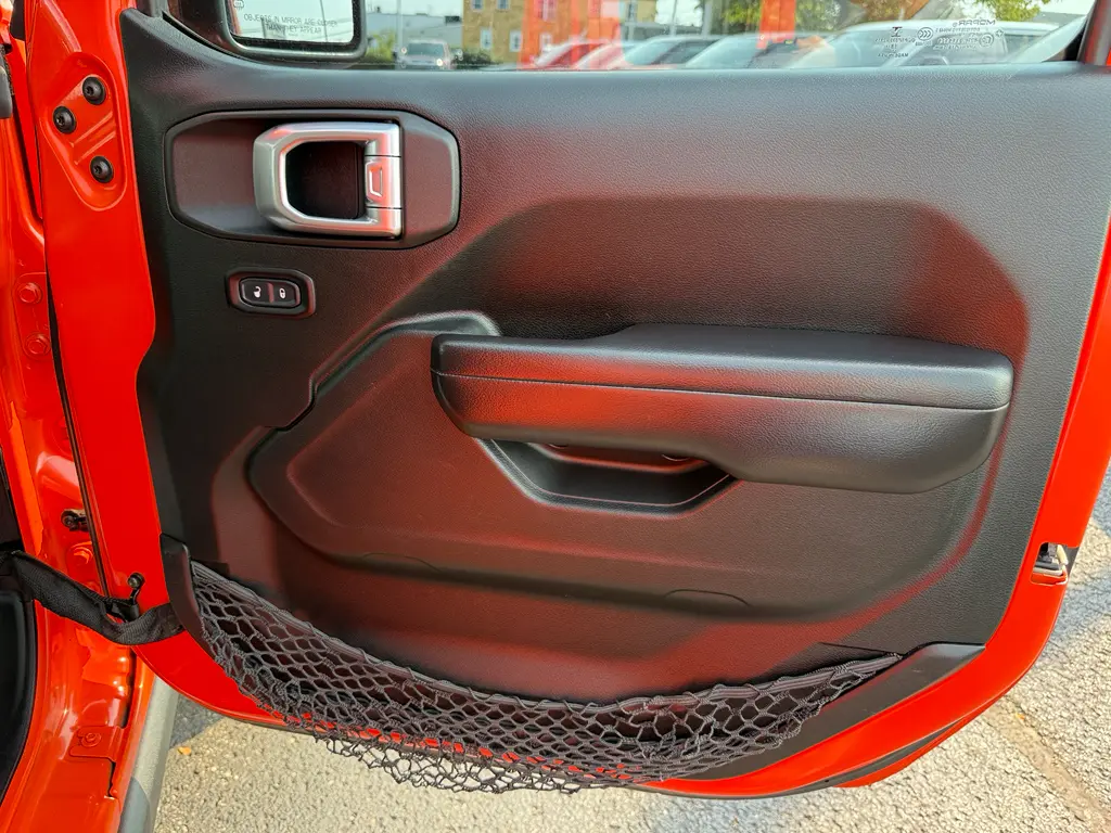 2019 Jeep Wrangler - $25,996