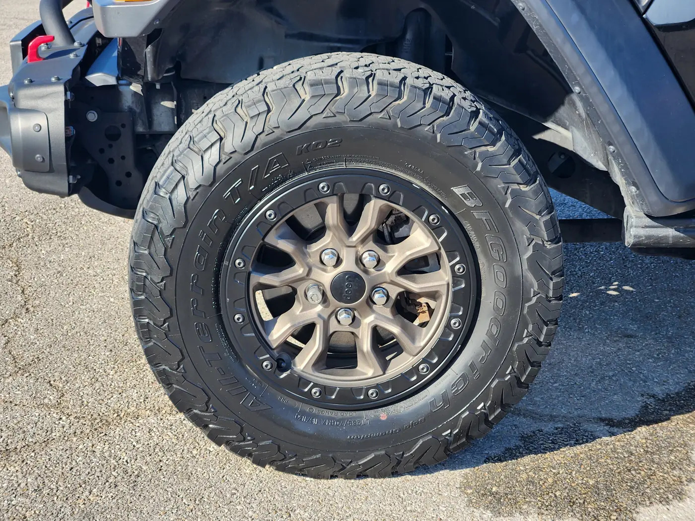2020 Jeep Wrangler - $28,923