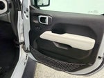 2022 Wrangler Unlimited Thumbnail 26