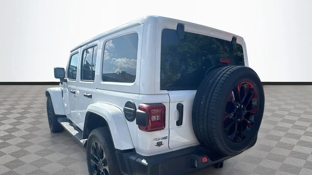 2023 Jeep Wrangler Sahara 4xe