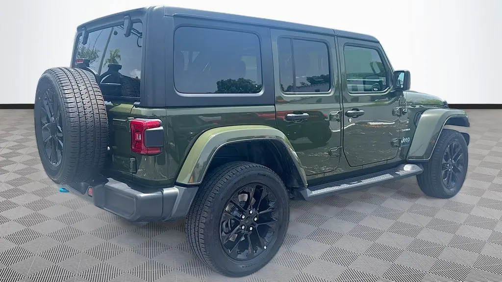 2023 Jeep Wrangler Sahara 4xe