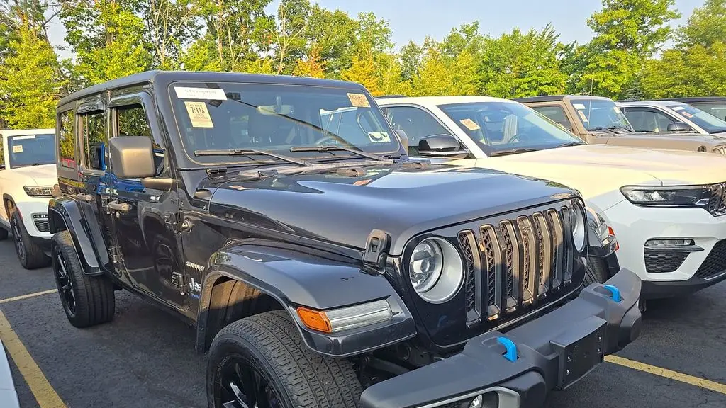 2023 Jeep Wrangler Sahara 4xe