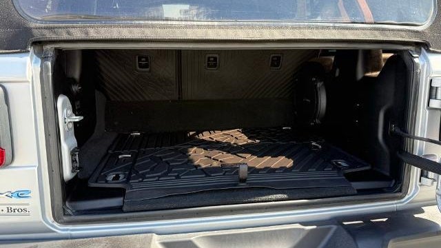 2022 Jeep Wrangler Unlimited Sahara 4xe