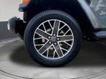 2023 Wrangler Thumbnail 33
