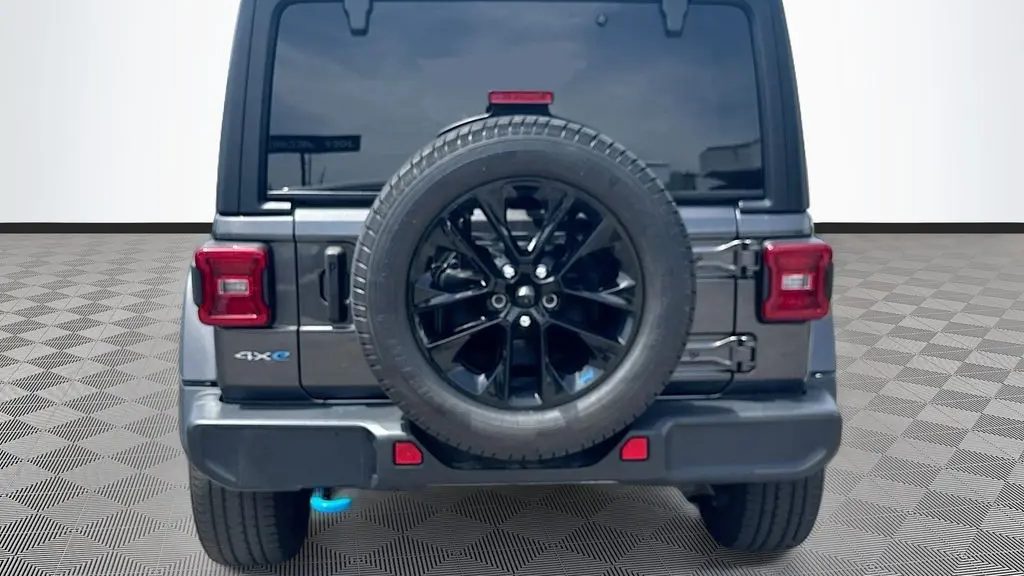 2023 Jeep Wrangler Sahara 4xe