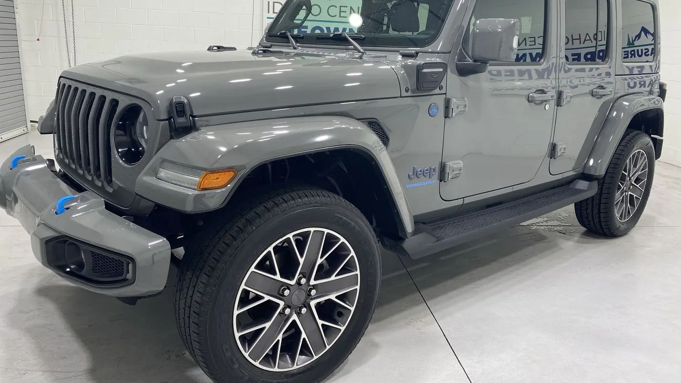 2023 Jeep Wrangler Sahara 4xe