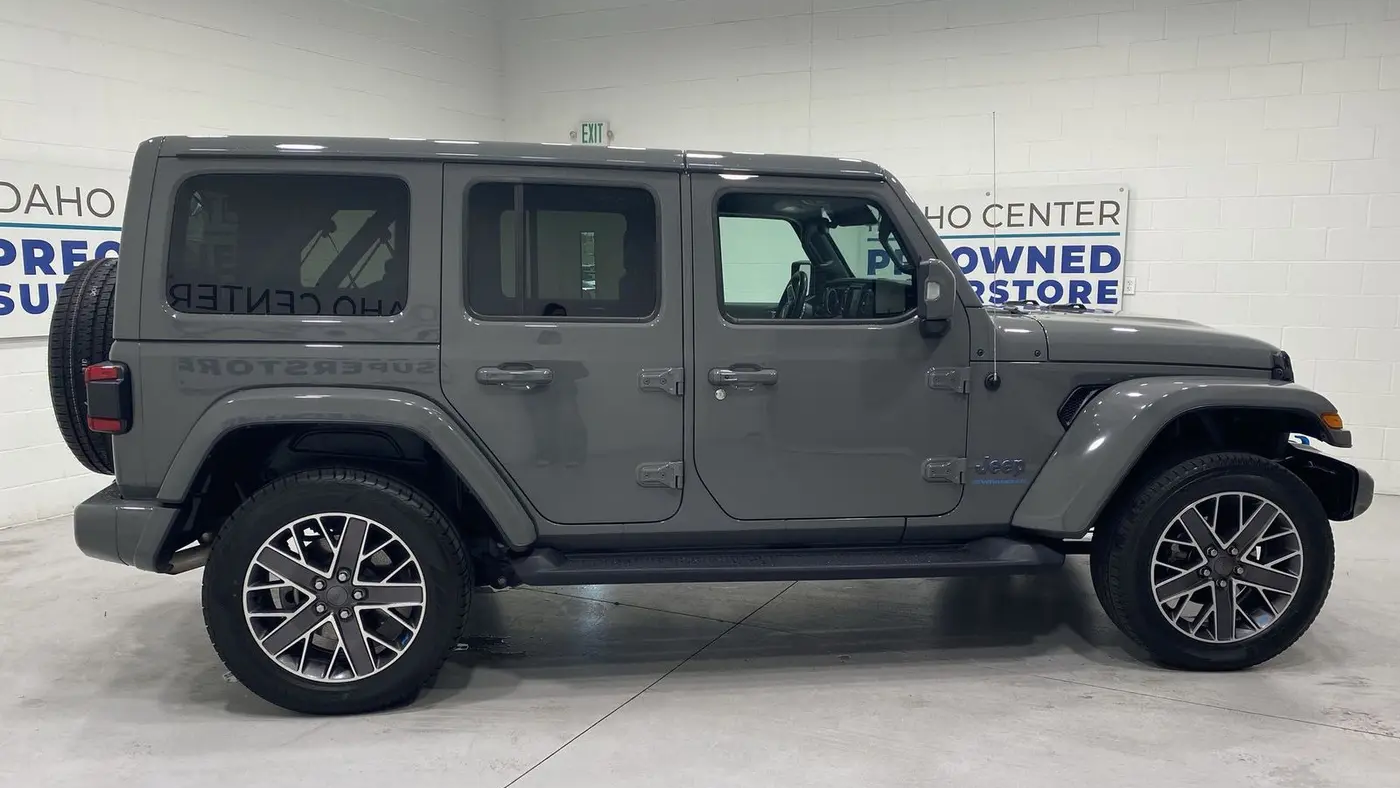 2023 Jeep Wrangler Sahara 4xe
