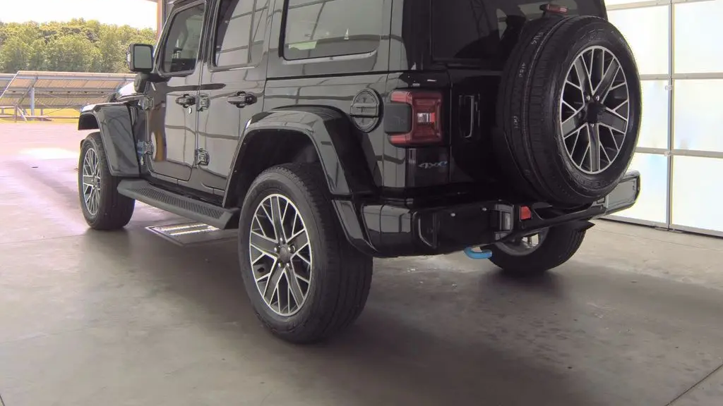 2023 Jeep Wrangler Sahara 4xe