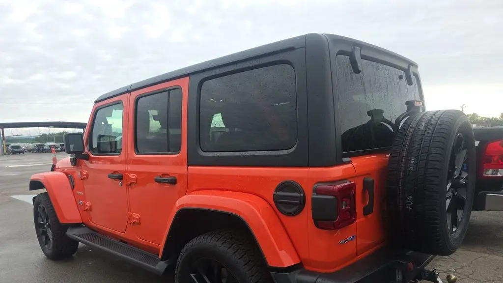 2023 Jeep Wrangler Sahara 4xe