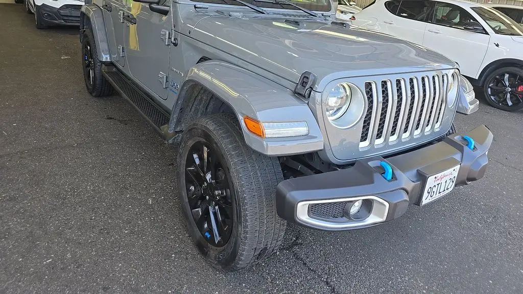 2023 Jeep Wrangler Sahara 4xe