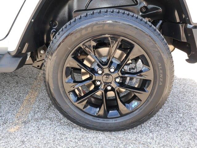 2023 Jeep Wrangler - $25,990