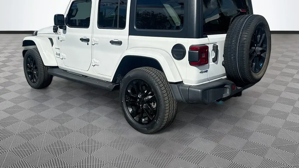 2023 Jeep Wrangler Sahara 4xe