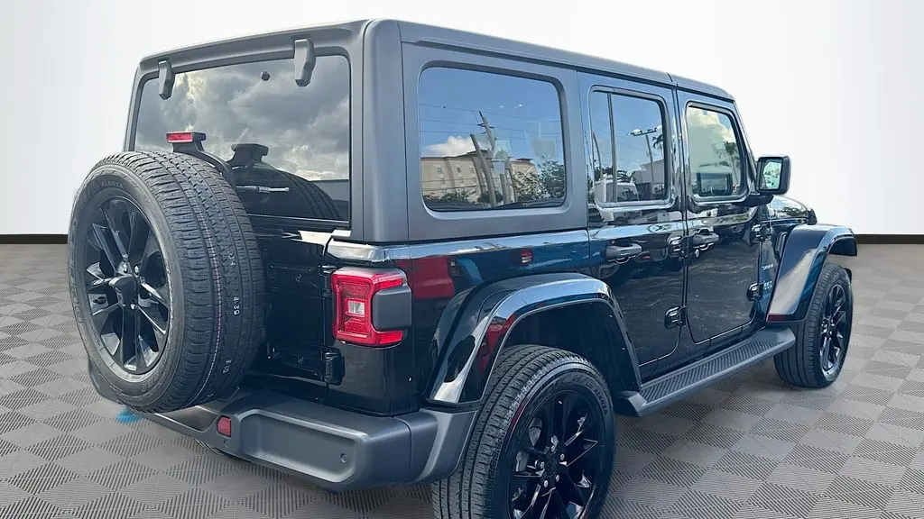2022 Jeep Wrangler Unlimited Sahara 4xe