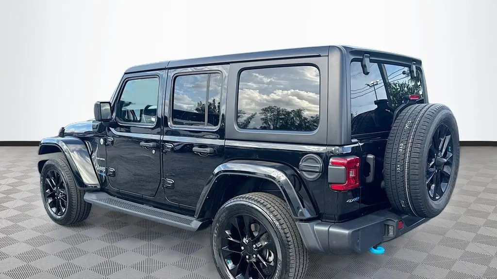 2022 Jeep Wrangler Unlimited Sahara 4xe