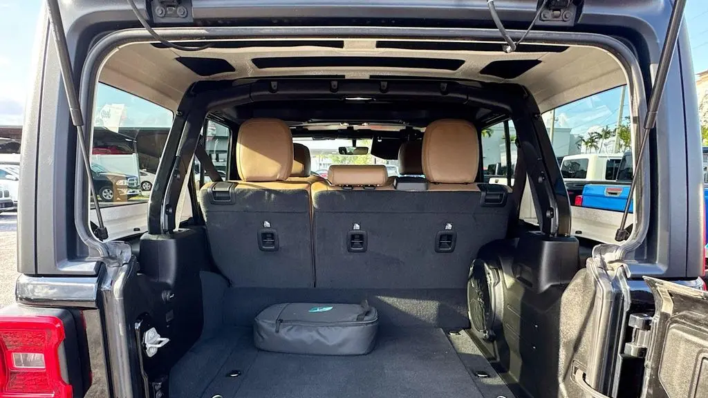 2022 Jeep Wrangler Unlimited Sahara 4xe