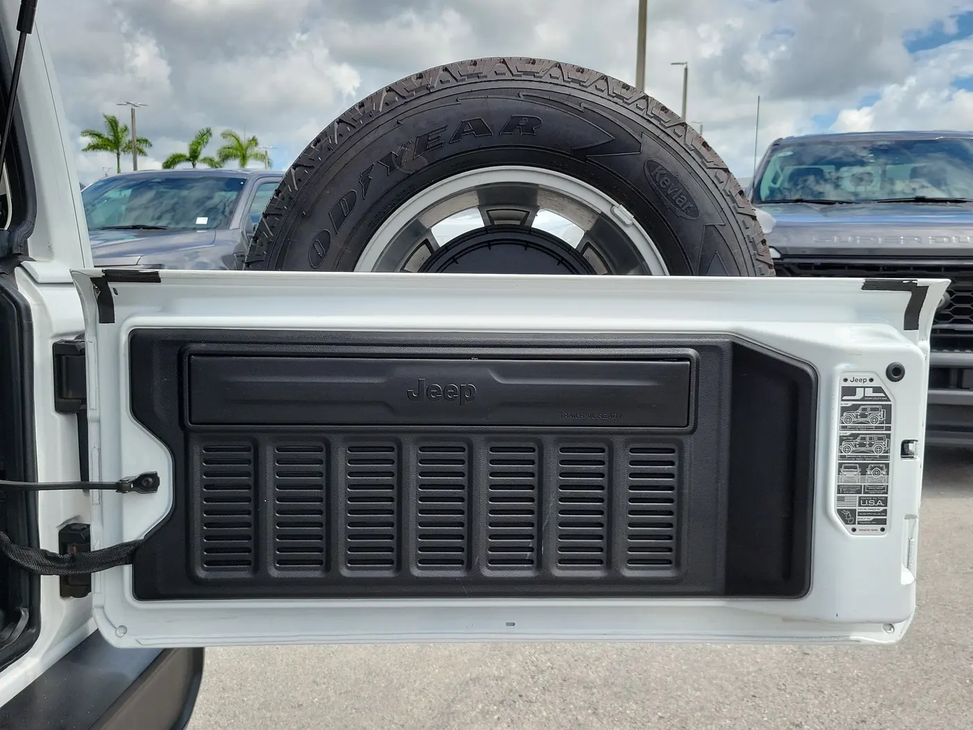 2023 Jeep Wrangler - $26,990