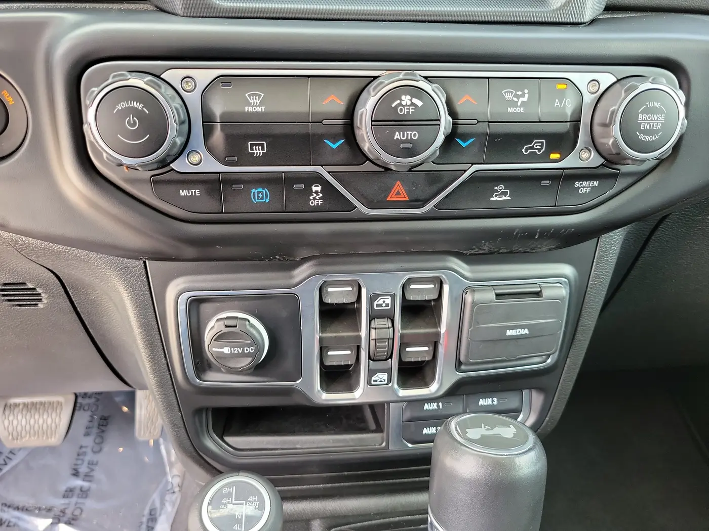 2023 Jeep Wrangler - $26,990