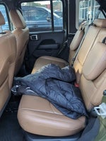 2021 Wrangler Unlimited Thumbnail 9