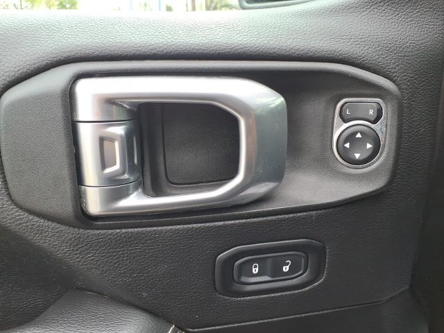 2022 Jeep Wrangler - $29,995