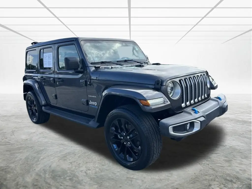 2022 Jeep Wrangler - $22,877