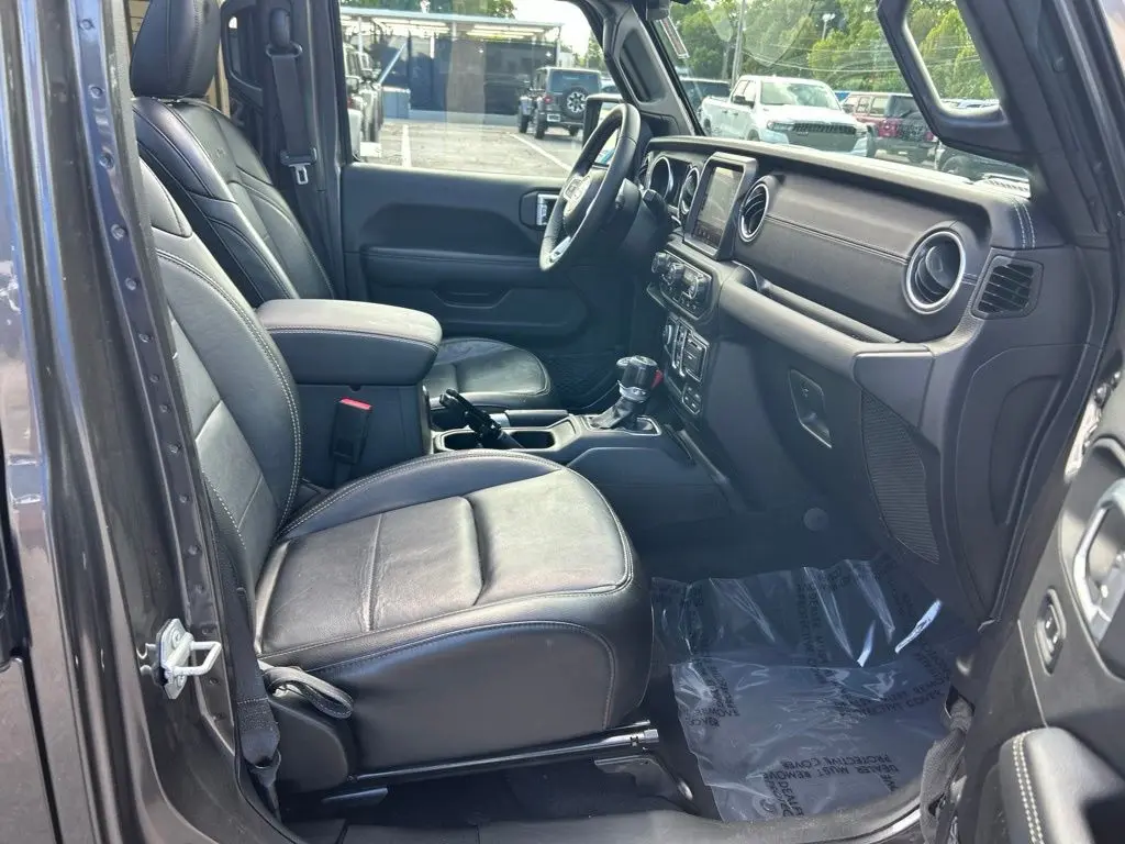 2022 Jeep Wrangler - $22,877