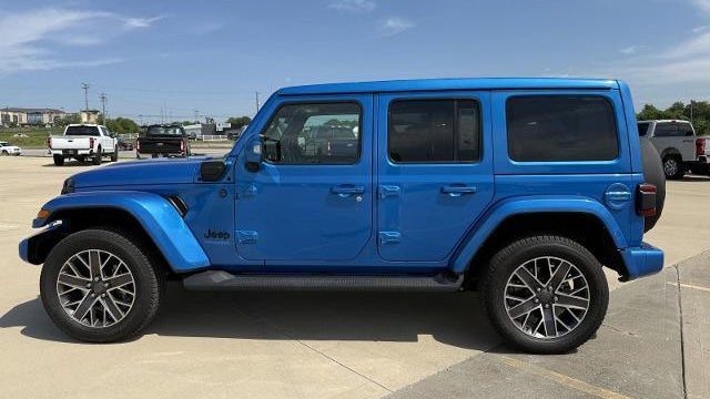 2022 Jeep Wrangler Unlimited Sahara 4xe