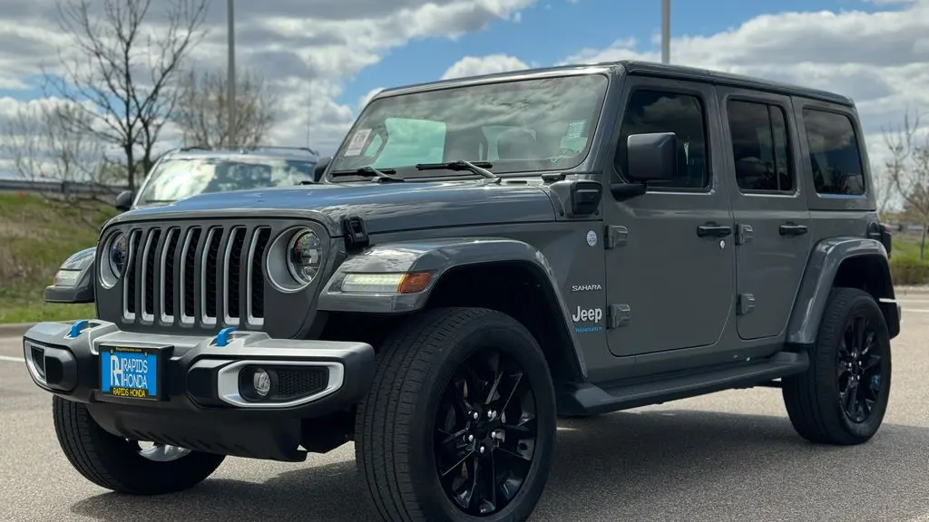 2023 Jeep Wrangler Sahara 4xe