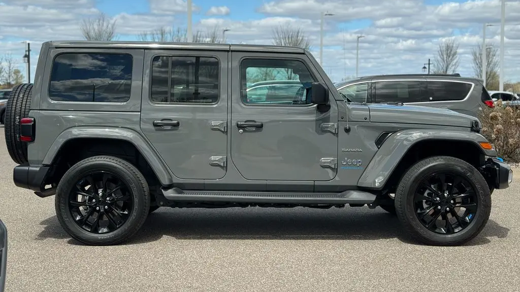2023 Jeep Wrangler Sahara 4xe