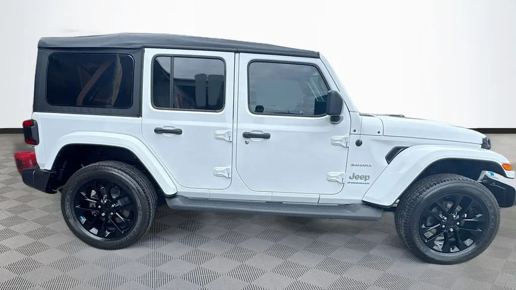 2023 Jeep Wrangler Sahara 4xe