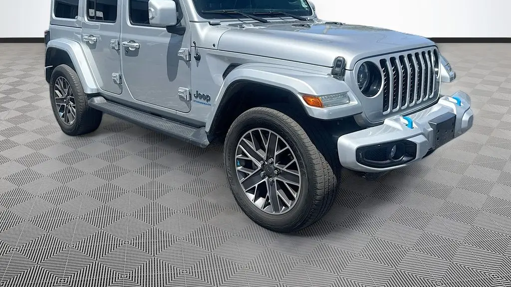 2023 Jeep Wrangler Sahara 4xe