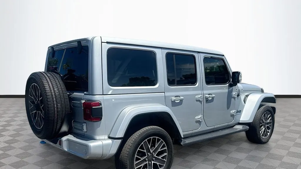 2023 Jeep Wrangler Sahara 4xe
