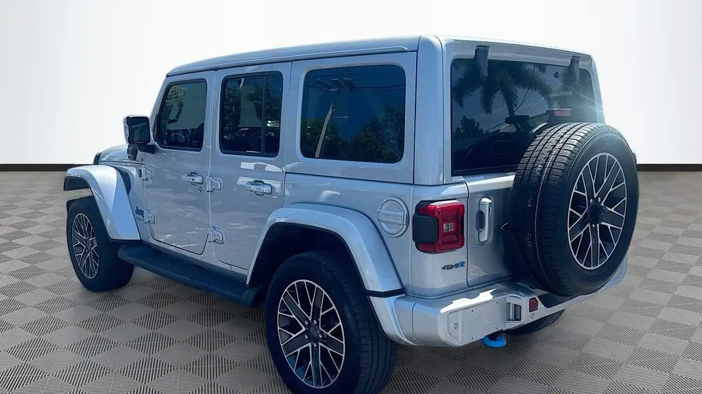 2023 Jeep Wrangler Sahara 4xe