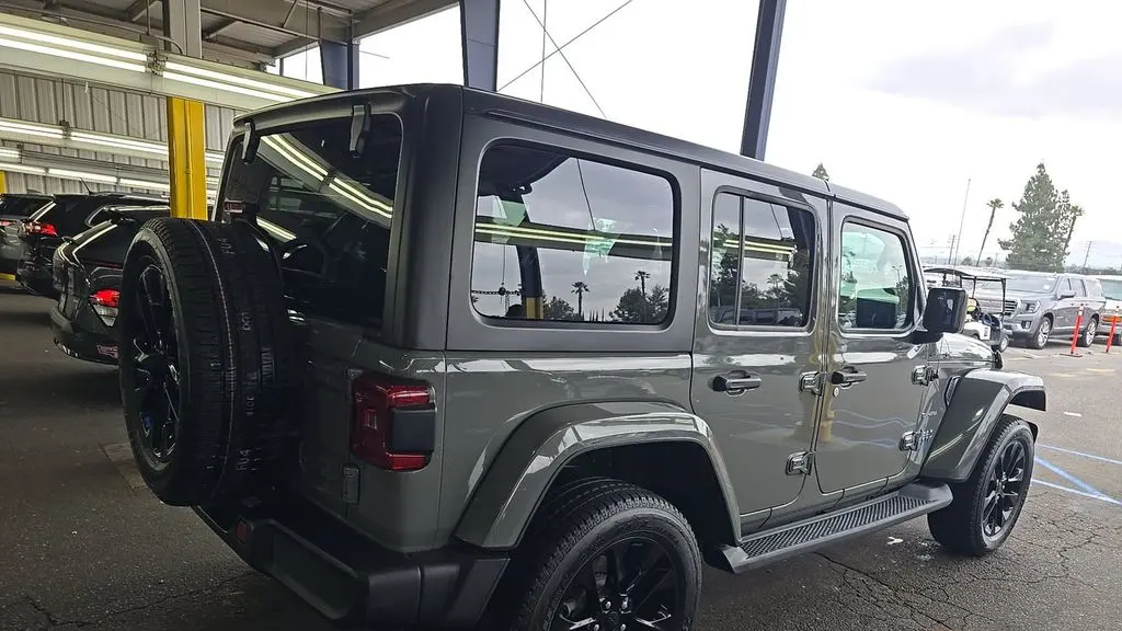 2023 Jeep Wrangler Sahara 4xe