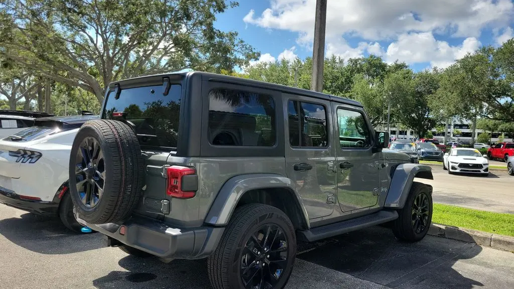 2023 Jeep Wrangler High Altitude 4xe
