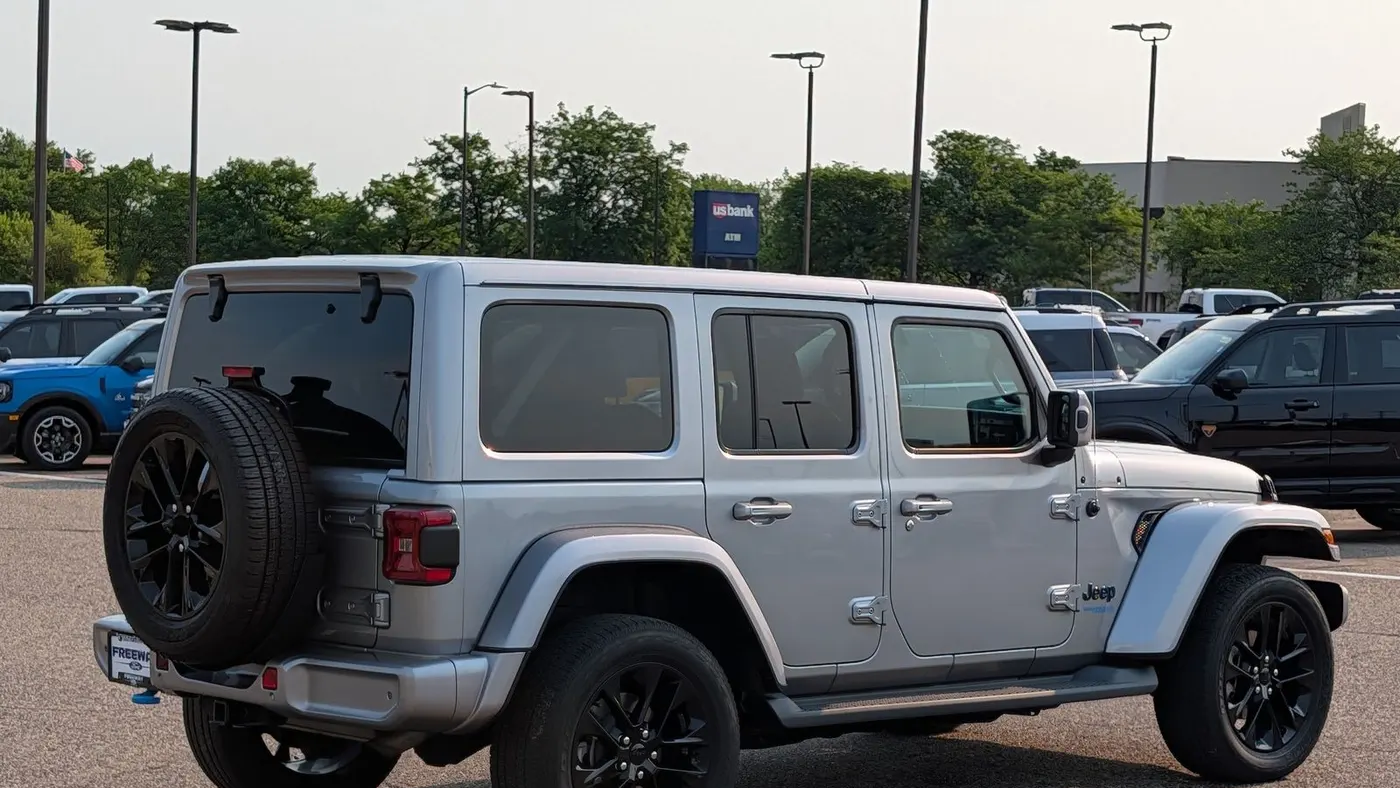 2021 Jeep Wrangler Unlimited Sahara 4xe