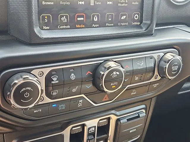 2023 Jeep Wrangler - $27,725
