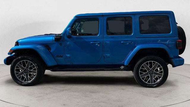2022 Jeep Wrangler Unlimited Sahara 4xe
