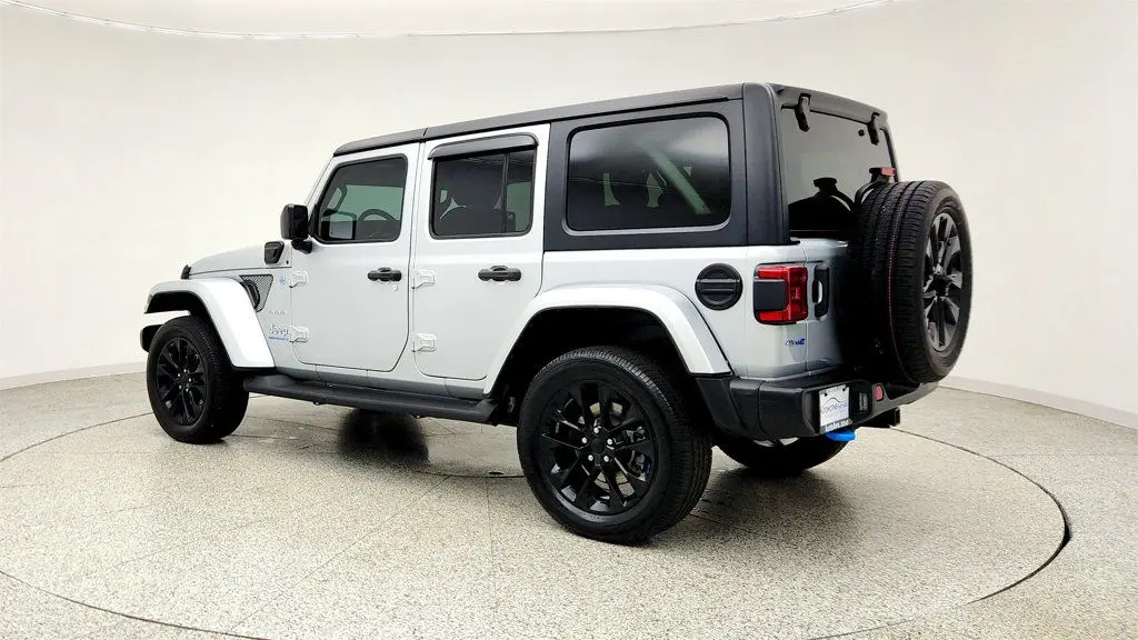 2023 Jeep Wrangler - $22,995