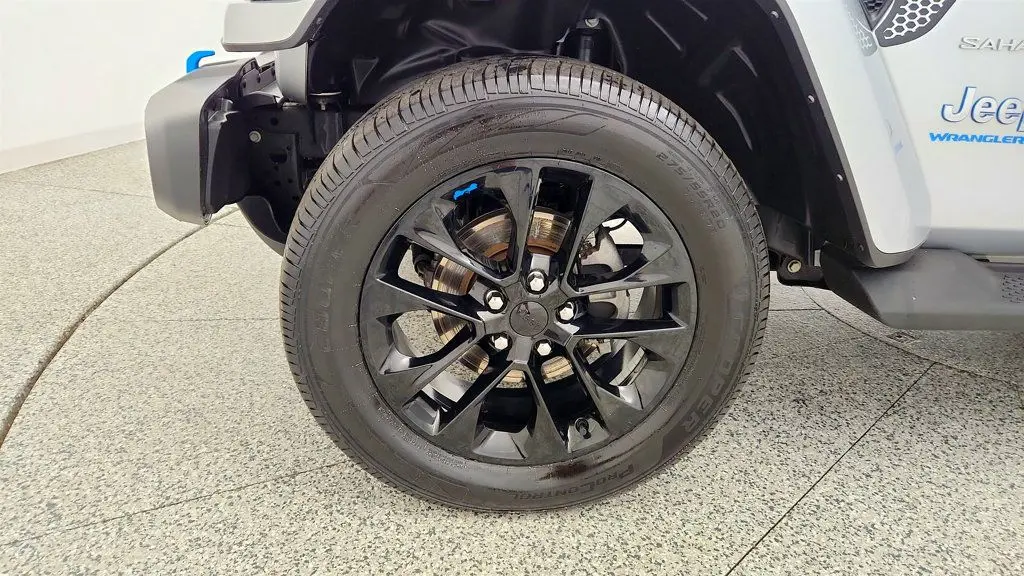 2023 Jeep Wrangler - $22,995