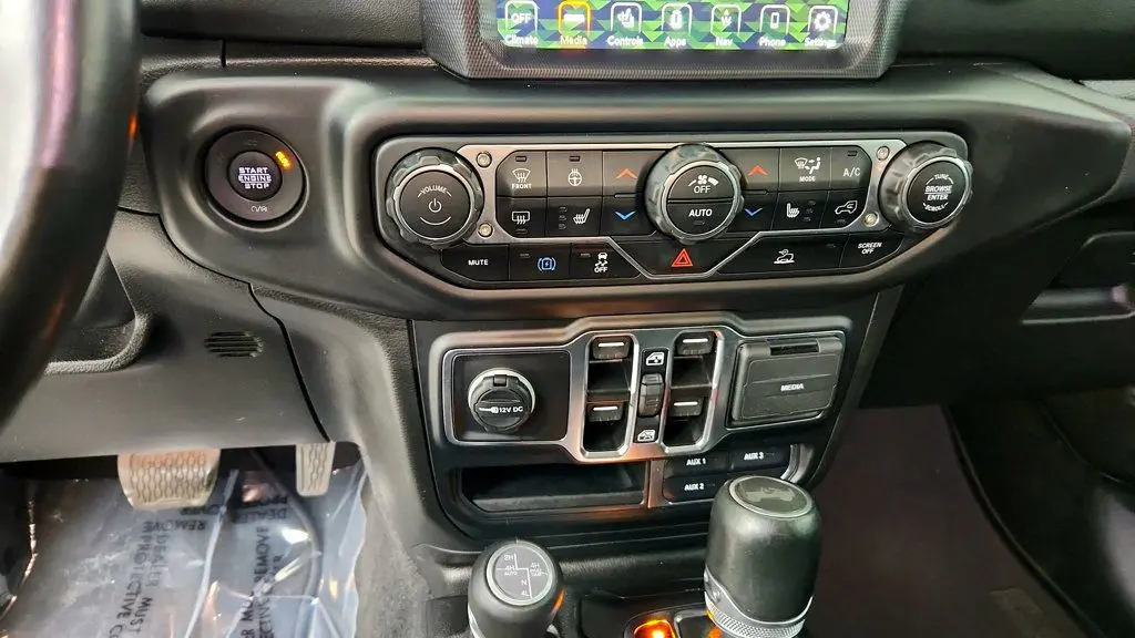 2023 Jeep Wrangler - $22,995