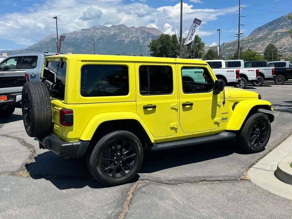 2023 Jeep Wrangler - $25,750