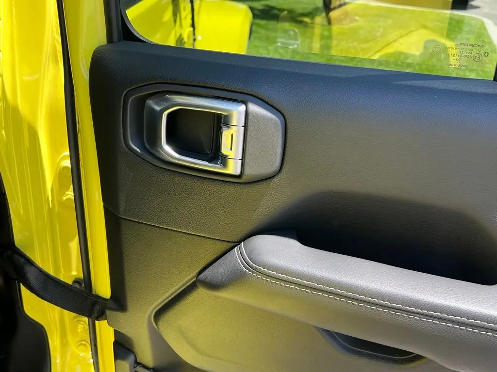 2023 Jeep Wrangler - $25,750