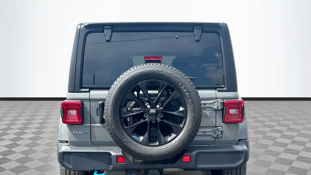 2023 Jeep Wrangler Sahara 4xe