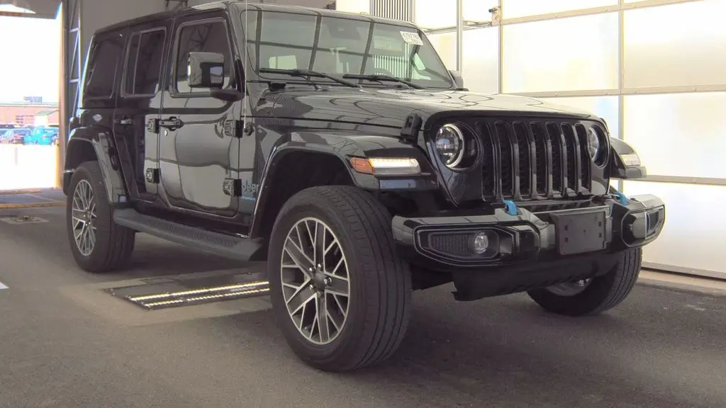 2023 Jeep Wrangler Sahara 4xe