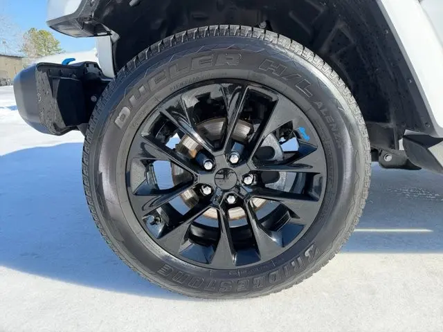2023 Jeep Wrangler - $28,995
