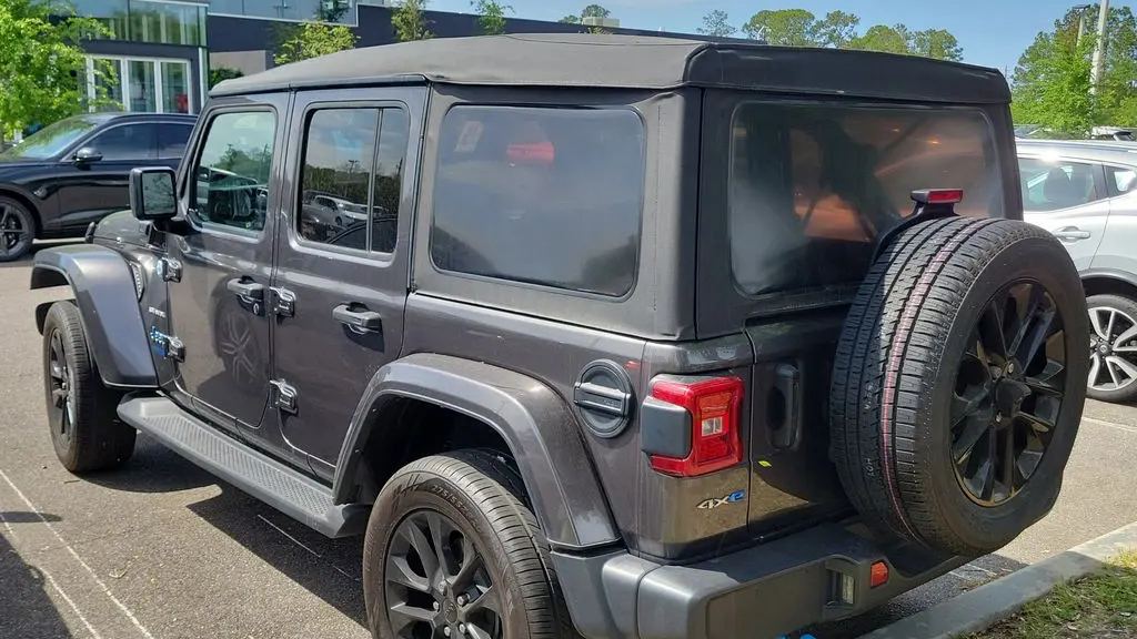 2022 Jeep Wrangler Unlimited Sahara 4xe