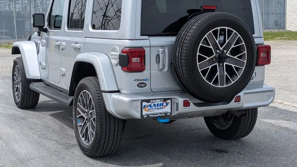 2023 Jeep Wrangler Sahara 4xe